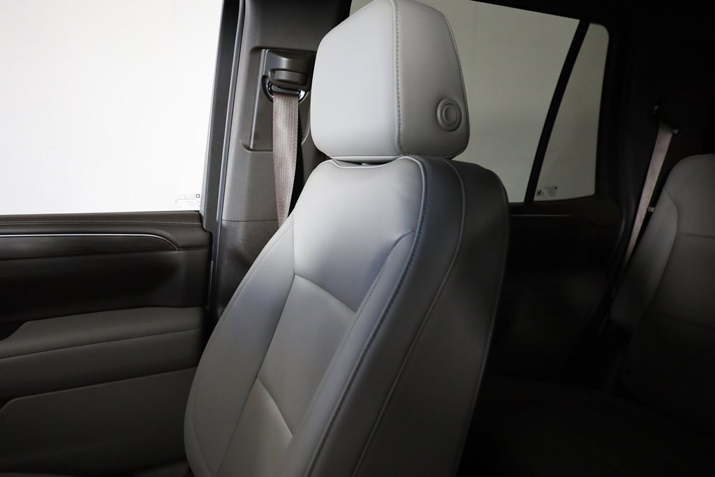 Used 2023 Chevrolet Tahoe Z71 w/ Z71 Off-Road Package image 44