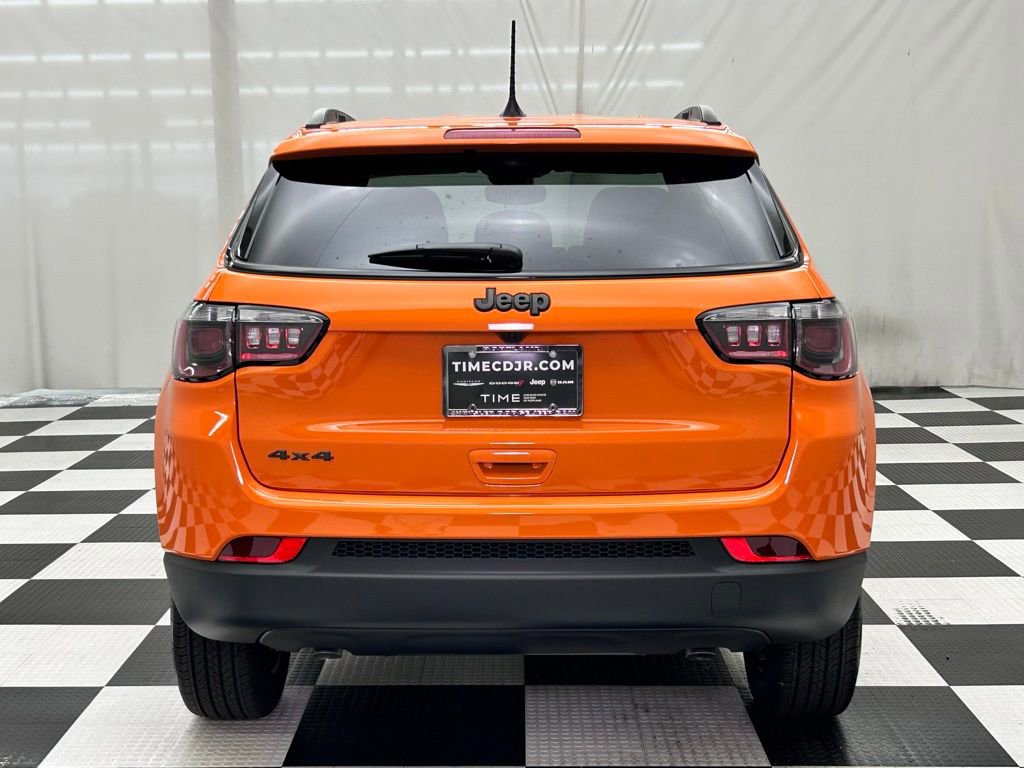 New 2026 Jeep Compass Latitude image 7
