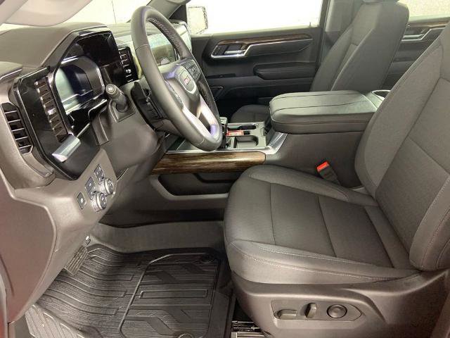 Used 2025 GMC Sierra 1500 Elevation w/ Preferred Package AWD/4WD image 24