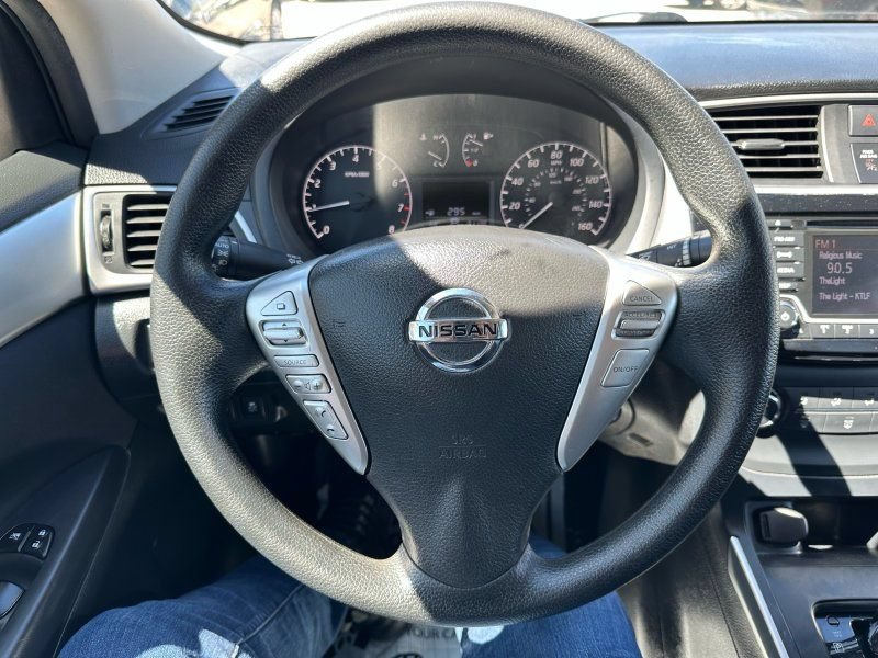 Used 2016 Nissan Sentra S FWD image 17