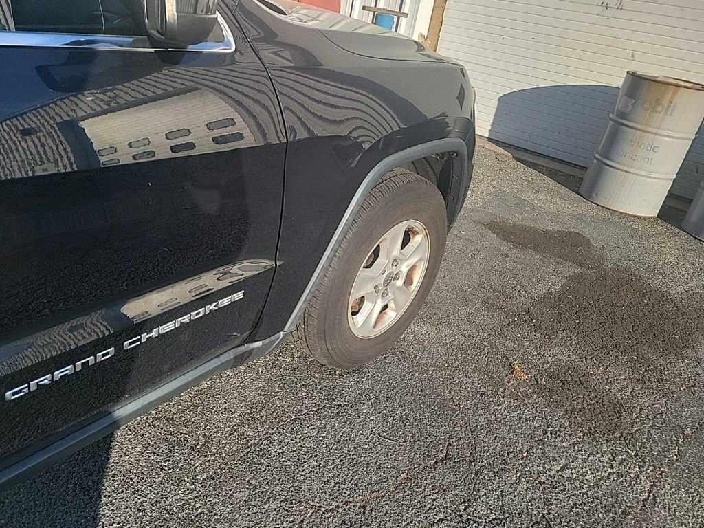Used 2015 Jeep Grand Cherokee Laredo w/ Quick Order Package 23E image 21