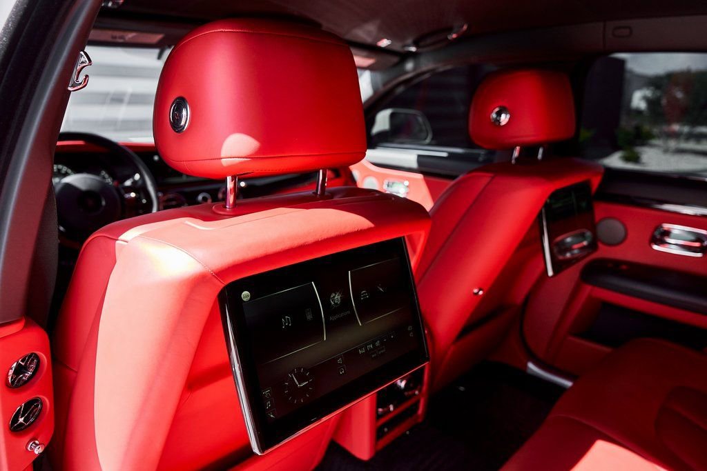 Used 2022 Rolls-Royce Ghost w/ Ghost Package AWD/4WD image 45