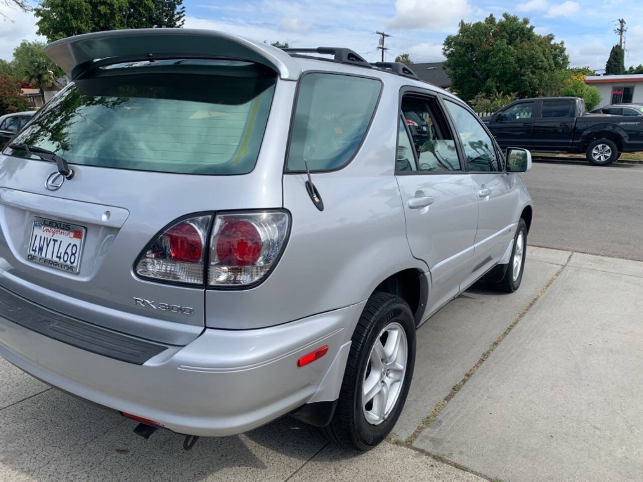 Used 2002 Lexus RX 300 FWD image 16