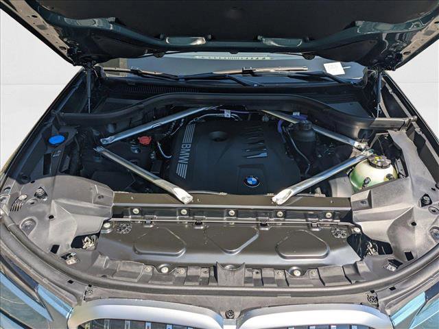 Used 2026 BMW X7 xDrive40i w/ Premium Package image 19