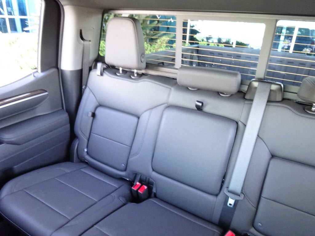New 2026 Chevrolet Silverado 1500 RST w/ RST All Star Premium Package AWD/4WD image 14