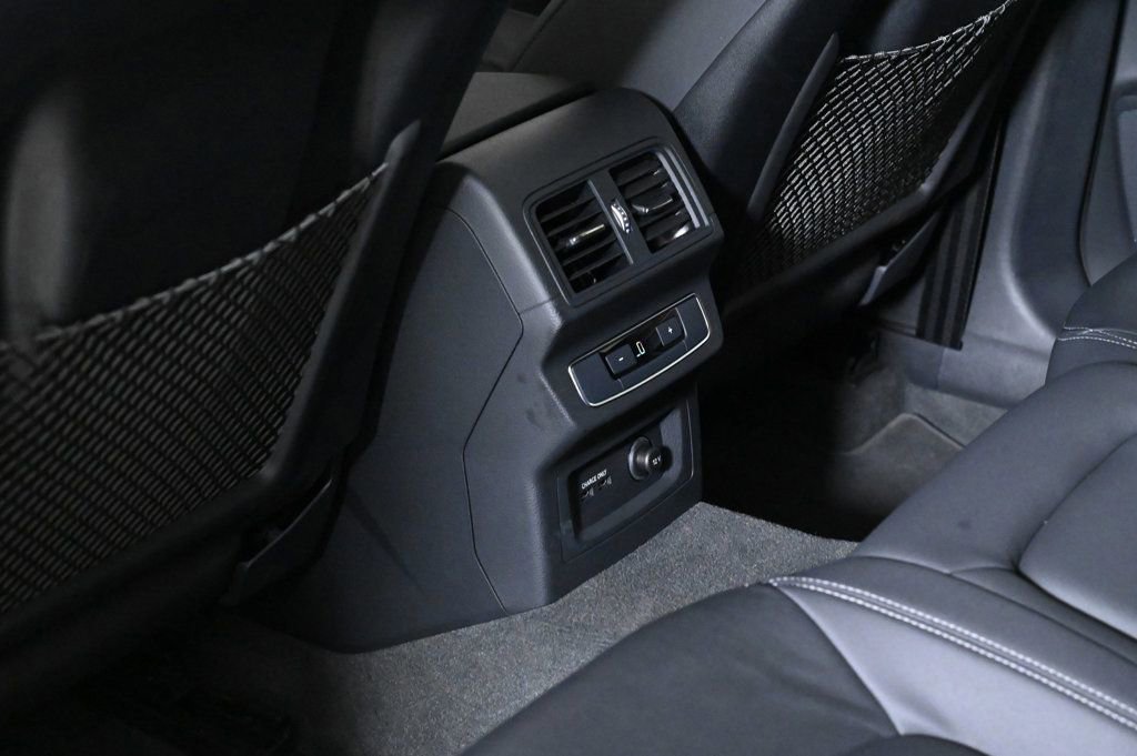 Certified 2022 Audi Q5 2.0T Premium w/ Convenience Package image 18