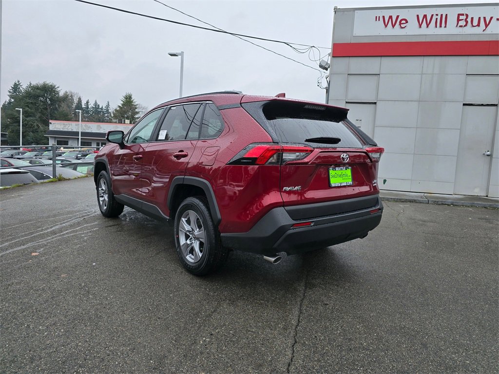 New 2025 Toyota RAV4 XLE image 5