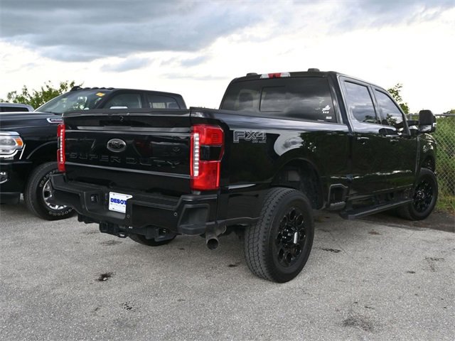 Used 2024 Ford F250 Lariat w/ Black Appearance Package image 8