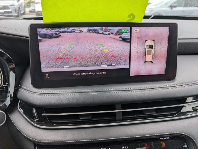 Used 2023 INFINITI QX60 Sensory w/ Cargo Package AWD/4WD image 31