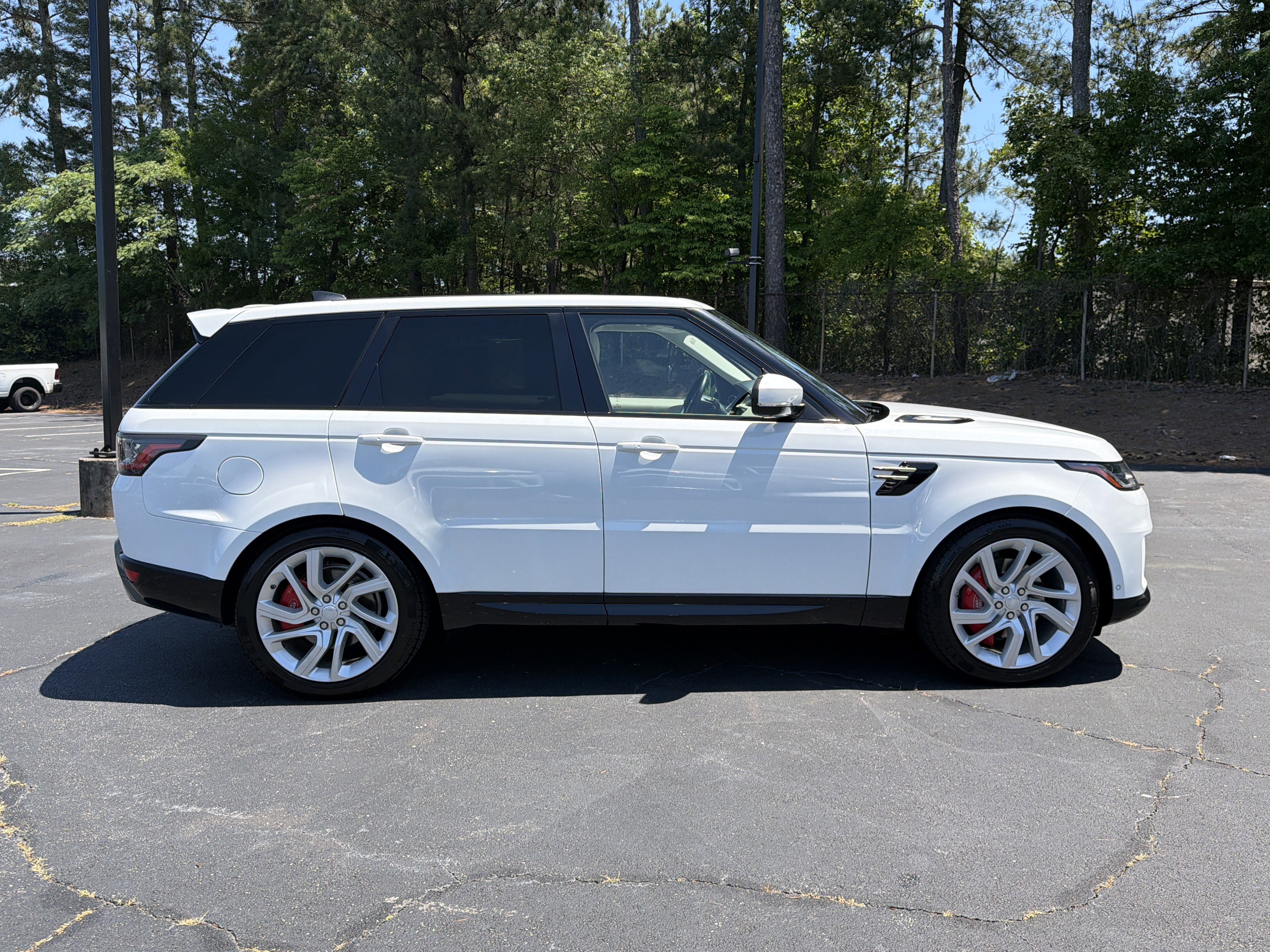 Used 2018 Land Rover Range Rover Sport HSE AWD/4WD image 18