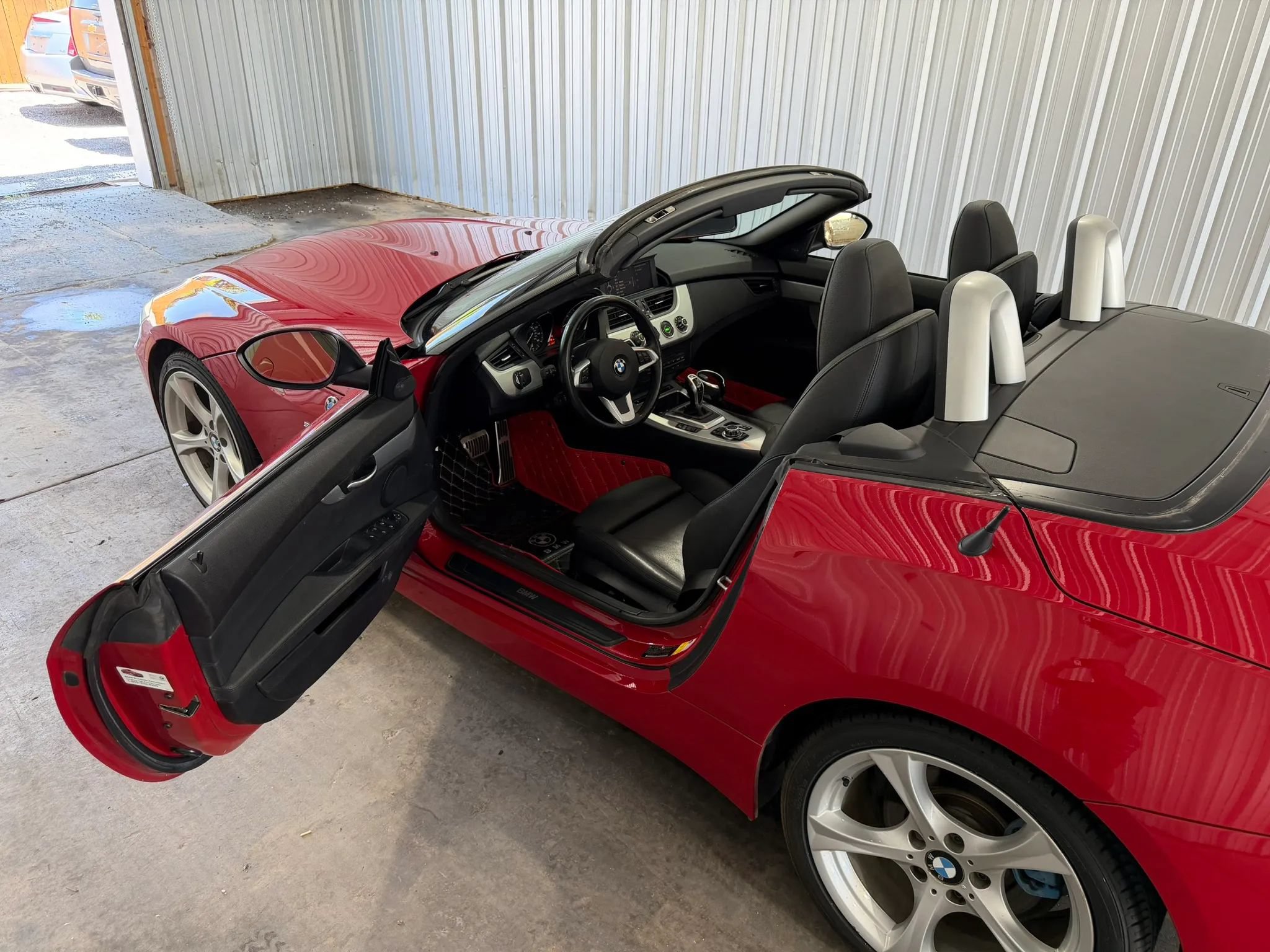 Used 2012 BMW Z4 sDrive28i w/ Sport Pkg RWD image 28