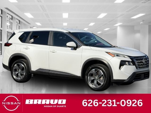 Used 2024 Nissan Rogue SV FWD image 1