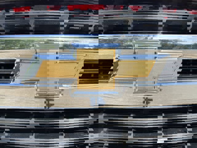 Used 2021 Chevrolet Silverado 1500 LT AWD/4WD image 31