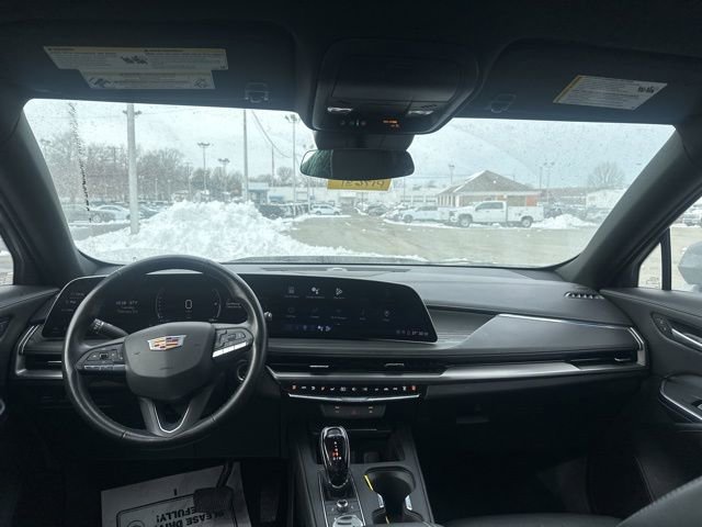 Certified 2024 Cadillac XT4 Premium Luxury image 8
