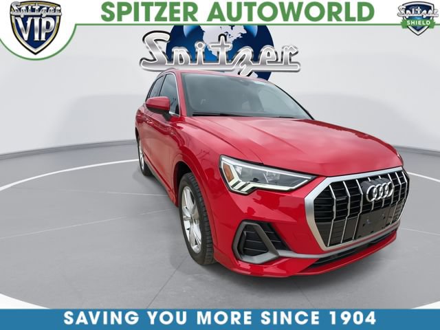 Used 2023 Audi Q3 2.0T Premium w/ 19" Wheel Package AWD/4WD video 2
