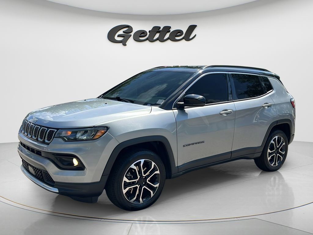 Used 2024 Jeep Compass Limited AWD/4WD image 1