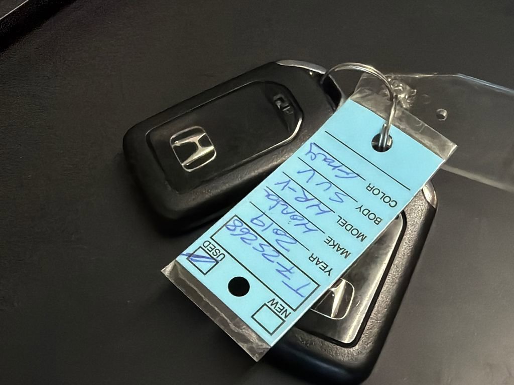 Used 2019 Honda HR-V EX image 35