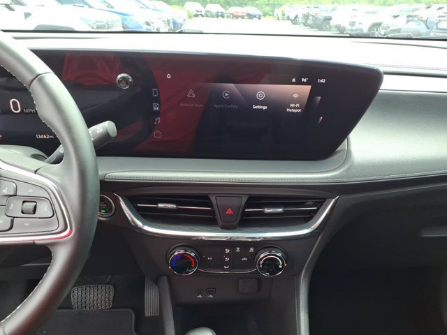 Used 2024 Buick Encore GX Preferred FWD image 10