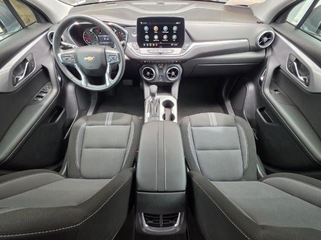 Used 2025 Chevrolet Blazer LT AWD/4WD image 24