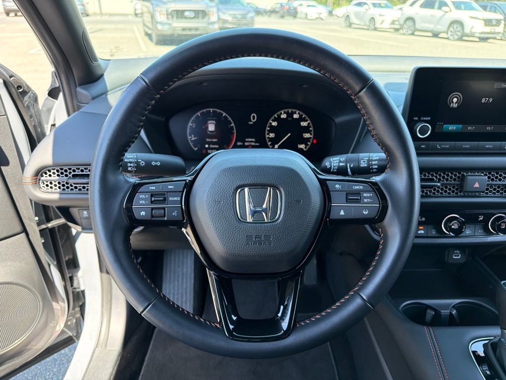 Certified 2025 Honda HR-V Sport image 15