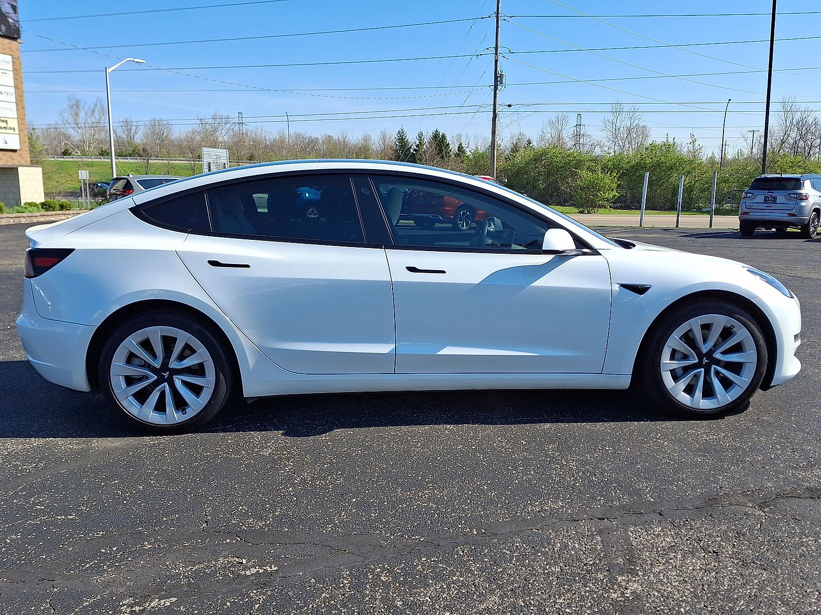Used 2023 Tesla Model 3 Standard Range image 26