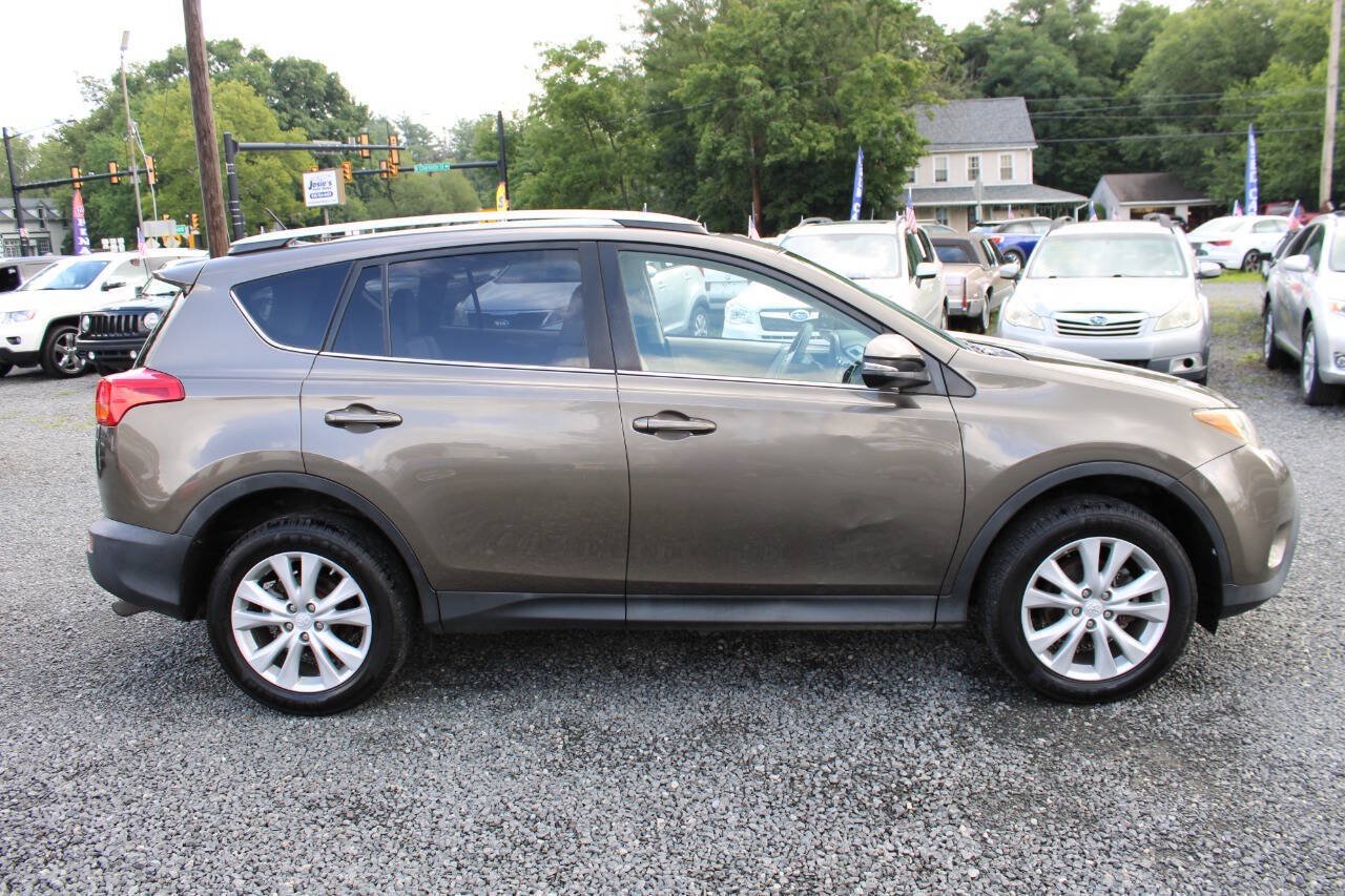 Used 2013 Toyota RAV4 Limited AWD/4WD image 6