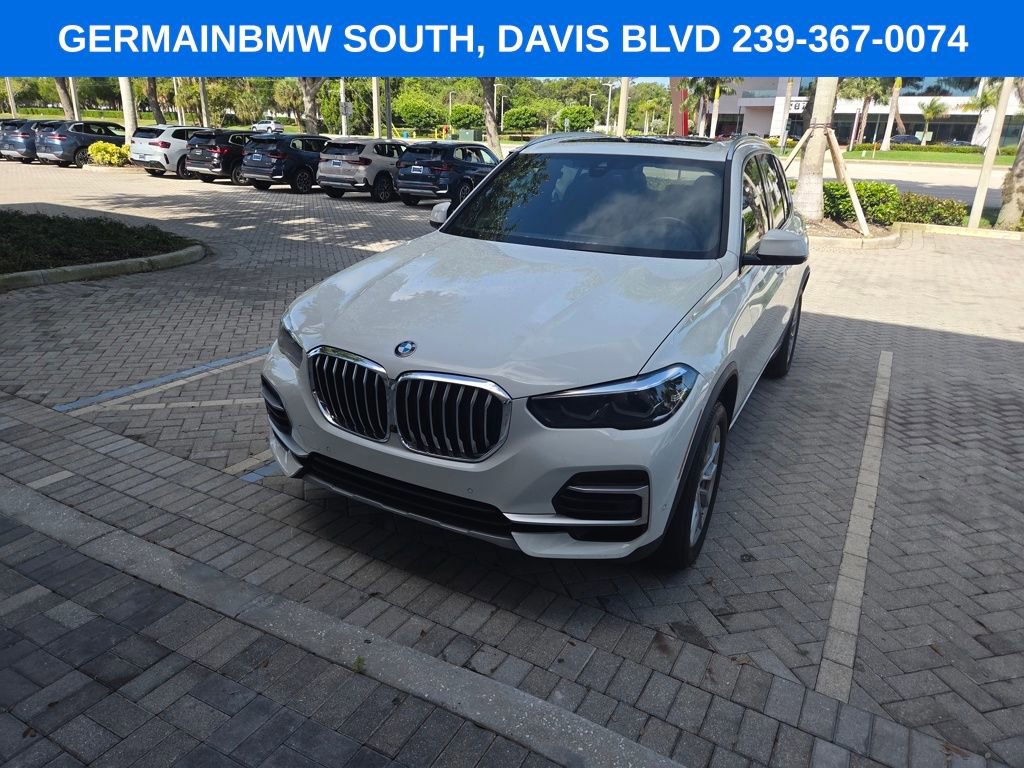 Certified 2023 BMW X5 sDrive40i w/ Parking Assistance Package RWD image 2