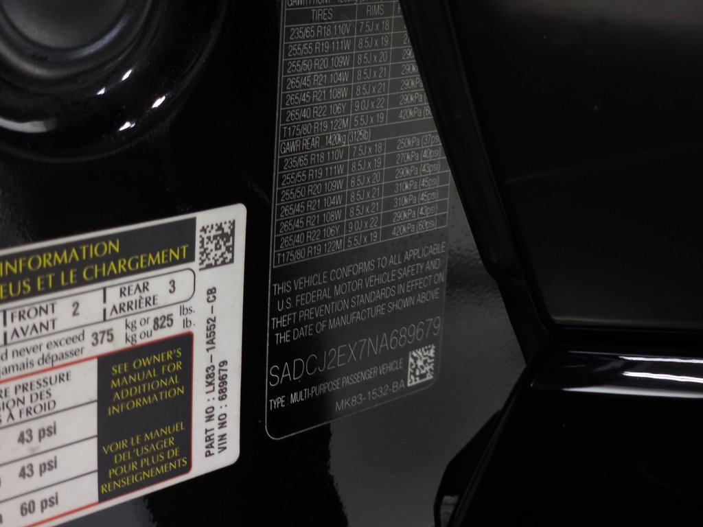 Certified 2022 Jaguar F-PACE S image 34