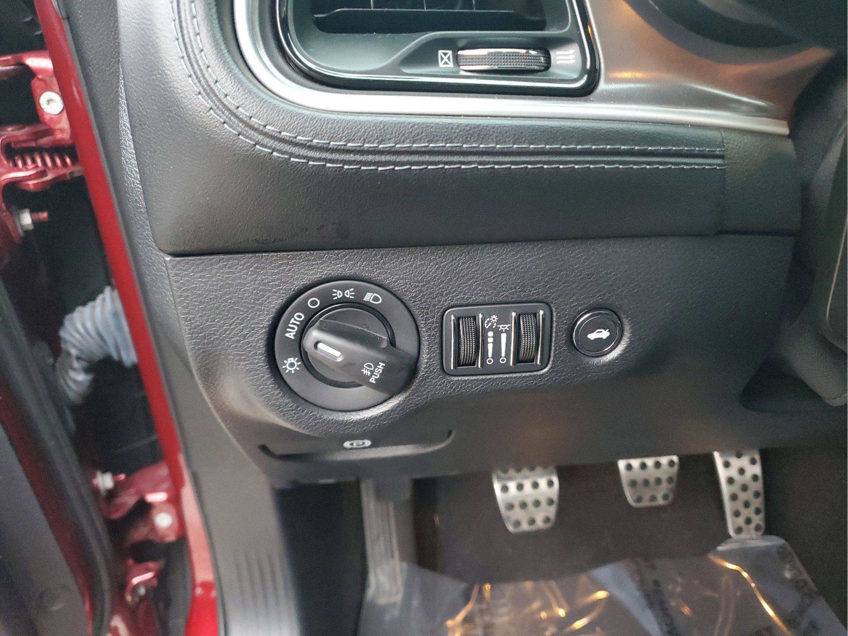 Certified 2022 Dodge Challenger R/T Scat Pack w/ Plus Package image 31