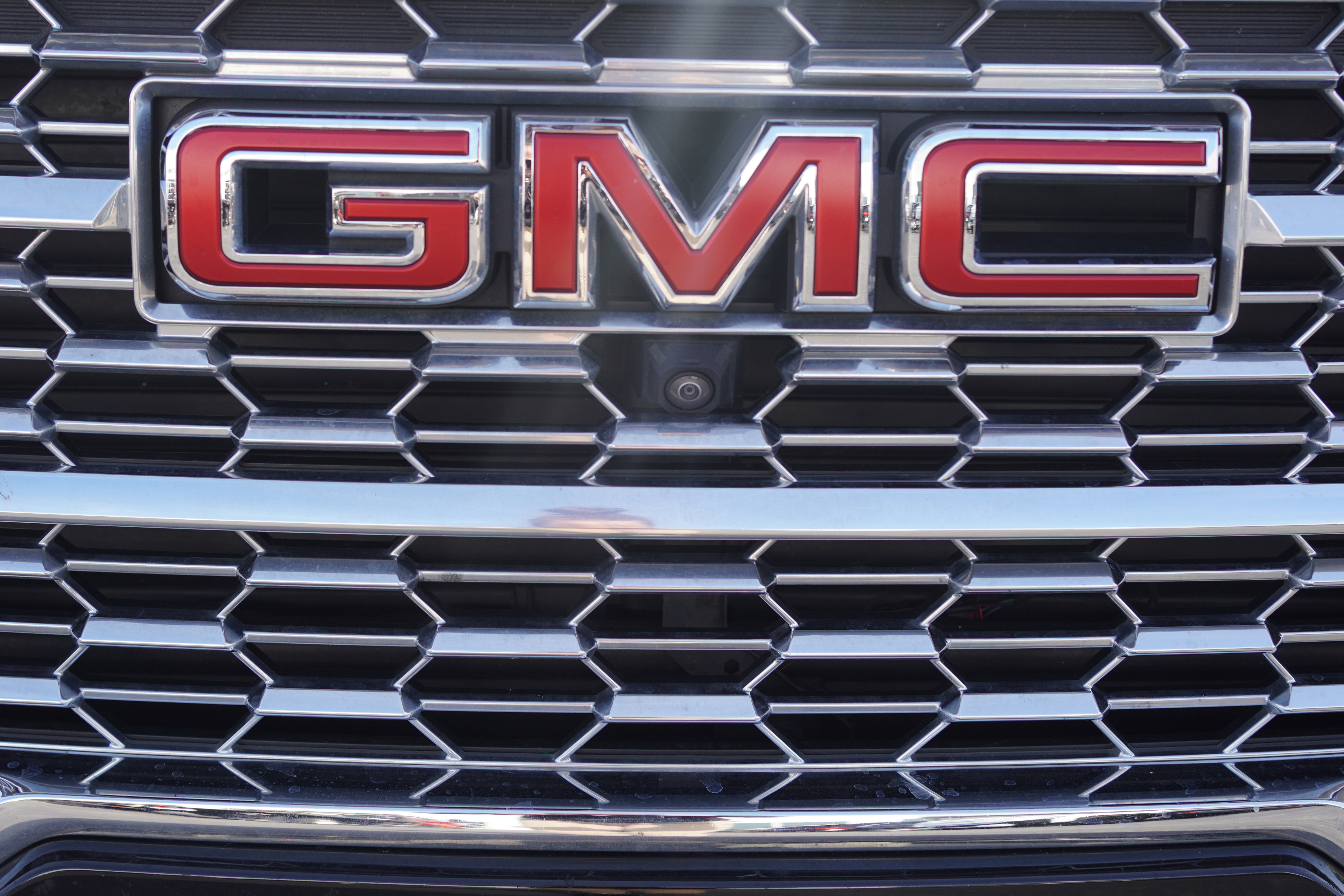 Used 2024 GMC Terrain Denali w/ Denali Premium Package image 54