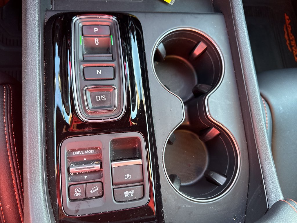 Used 2024 Honda Pilot TrailSport image 24