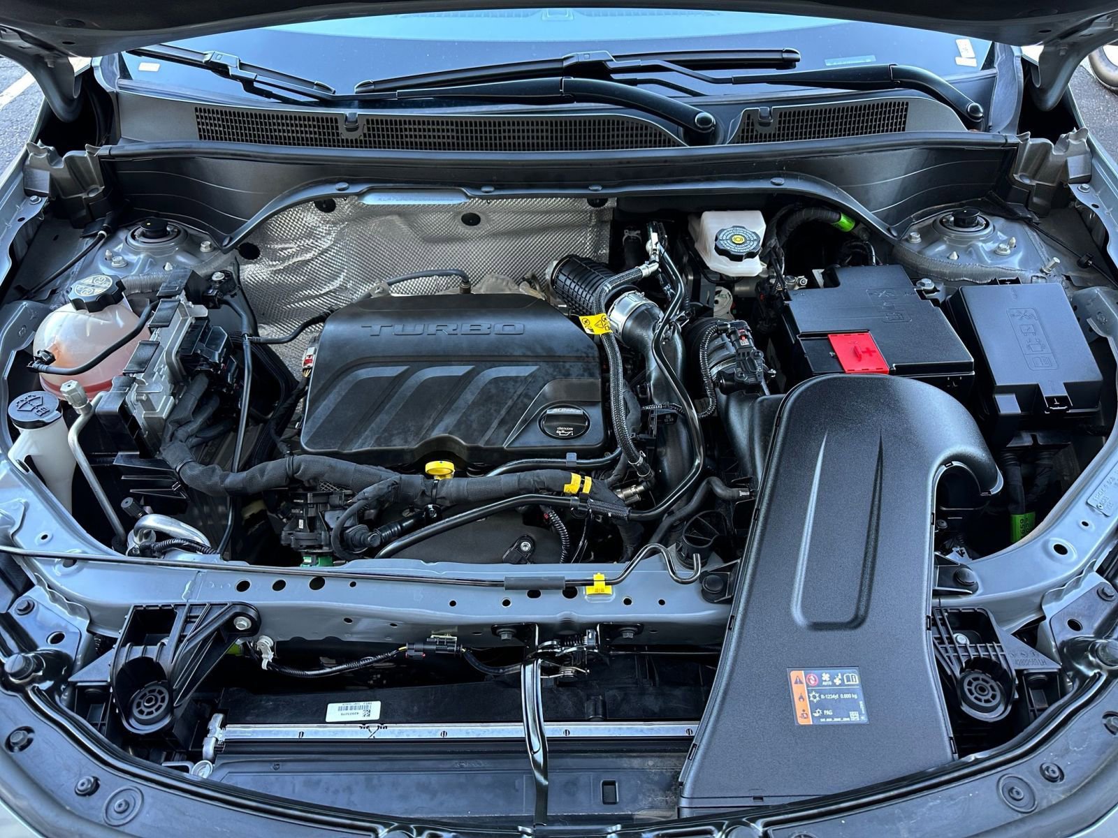 Used 2025 Buick Envista Preferred image 30