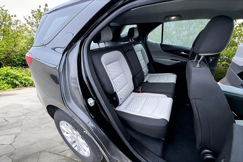 Used 2021 Chevrolet Equinox LS AWD/4WD image 23