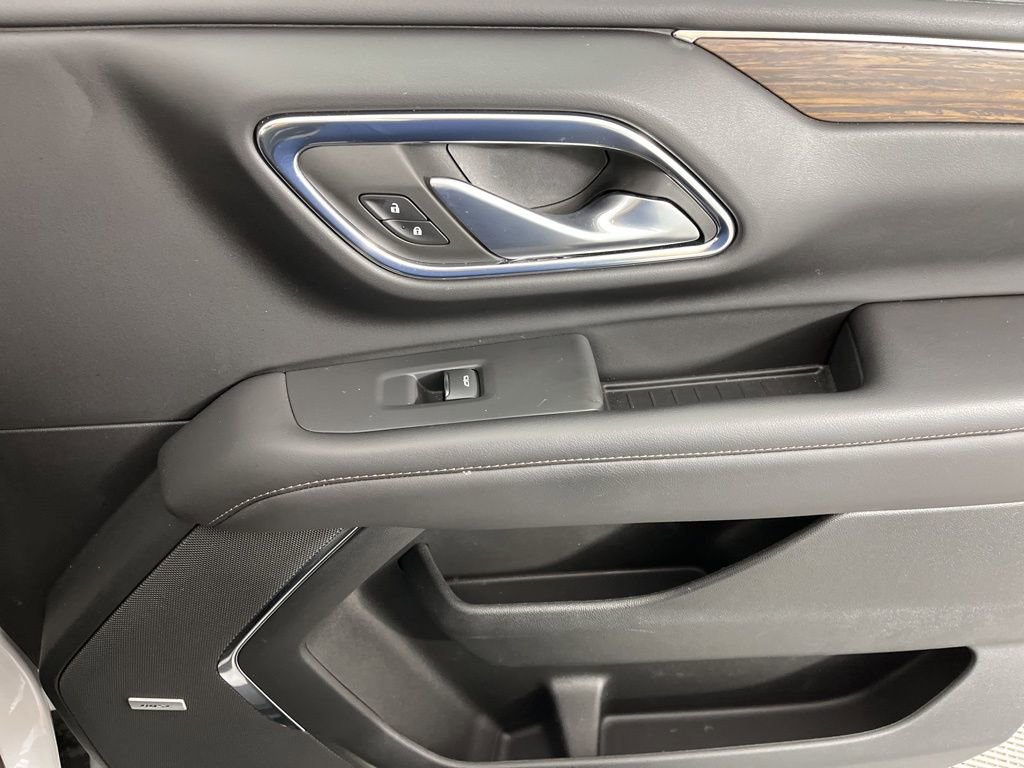 Certified 2022 Chevrolet Tahoe High Country AWD/4WD image 11