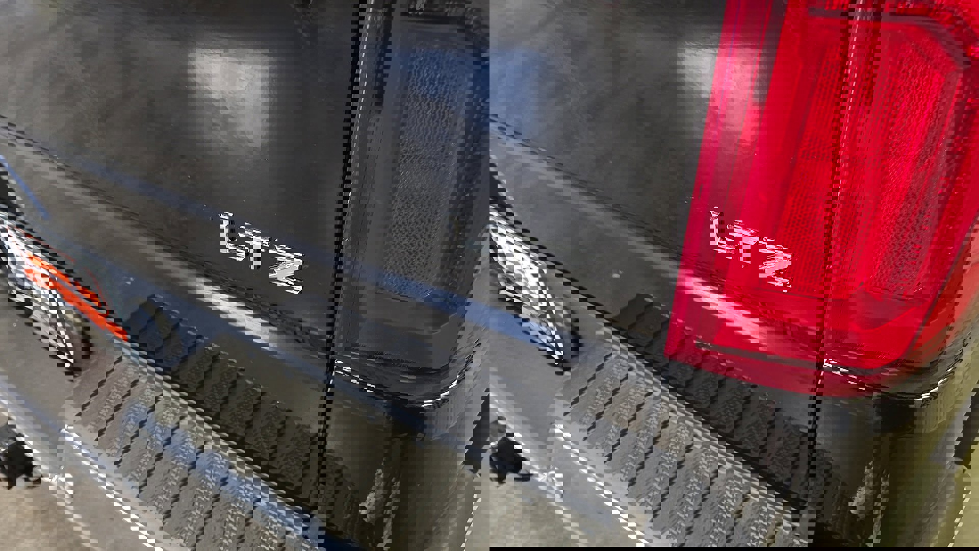 New 2026 Chevrolet Silverado 1500 LTZ w/ LTZ Premium Package image 11