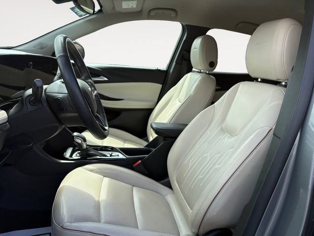 Used 2024 Buick Encore GX Avenir w/ Avenir Convenience Package AWD/4WD image 9
