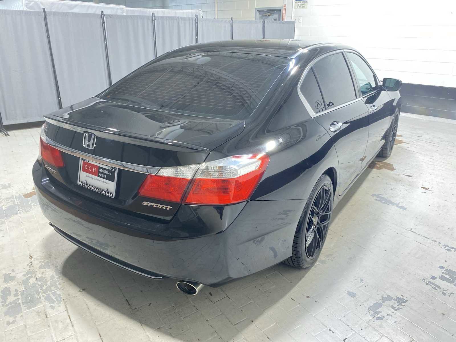 Used 2014 Honda Accord Sport image 26