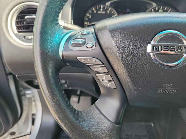 Used 2016 Nissan Pathfinder SL w/ SL Tech Package FWD image 22