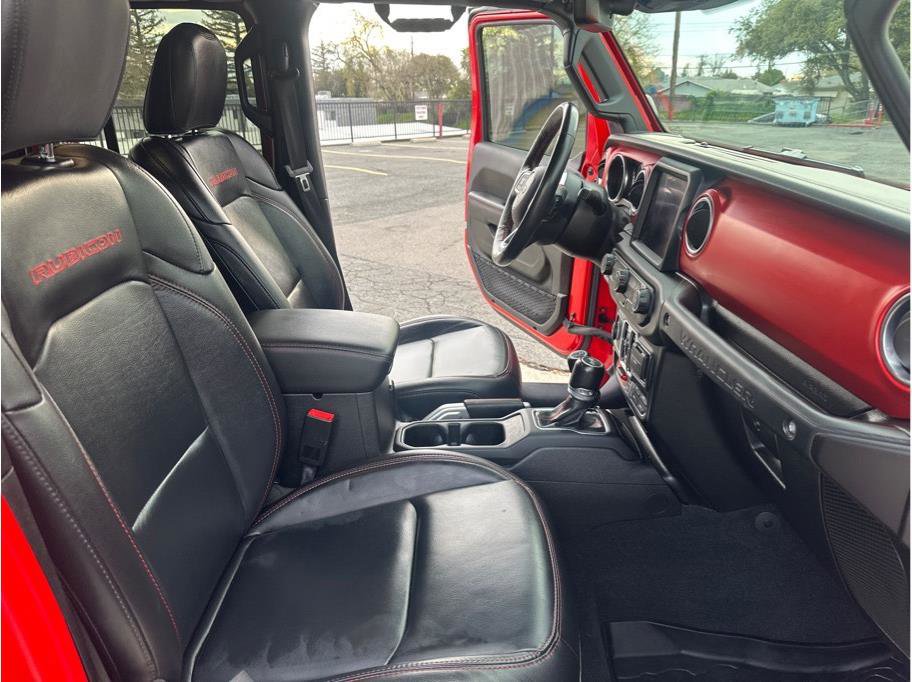 Used 2021 Jeep Wrangler Unlimited Rubicon image 36