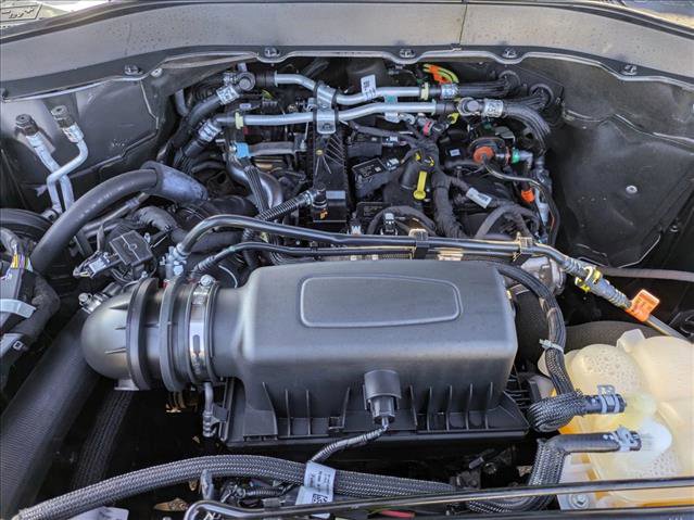Used 2023 Ford Explorer XLT w/ Equipment Group 202A AWD/4WD image 24
