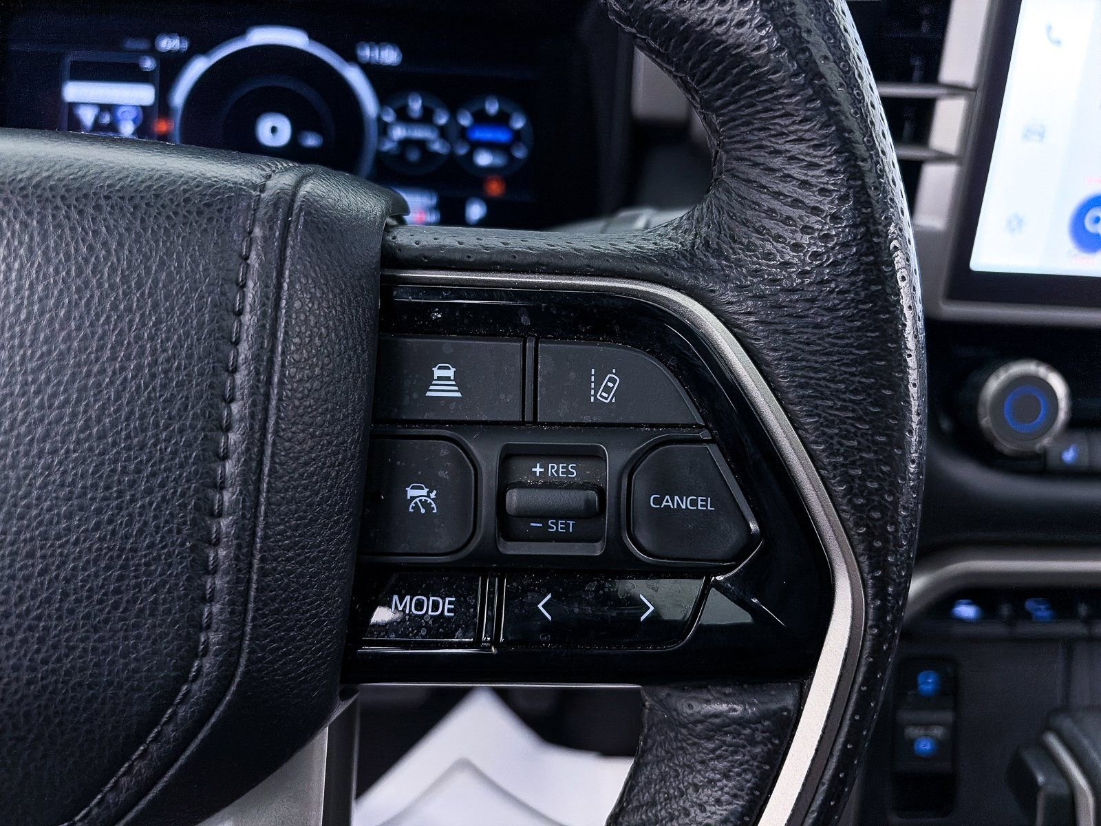 Used 2024 Toyota Tundra Limited image 33