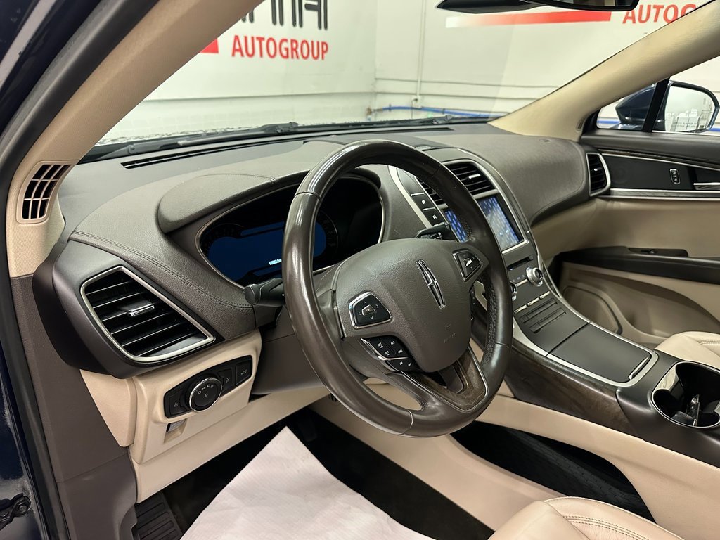 Used 2017 Lincoln MKX Select w/ Select Plus Package image 21