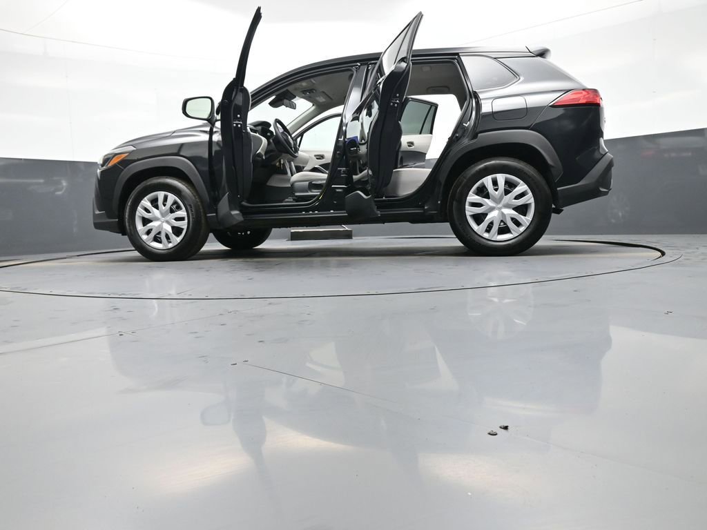 Certified 2025 Toyota Corolla Cross L image 48