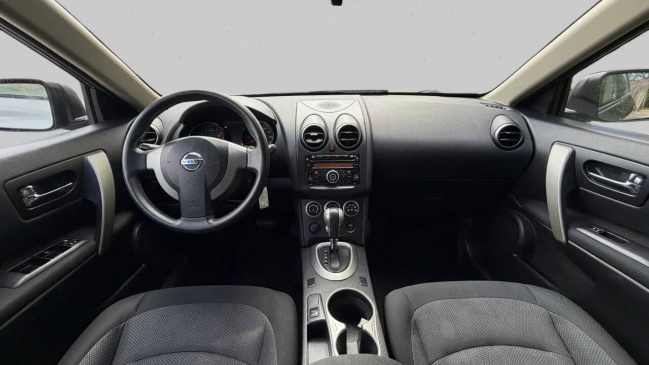 Used 2014 Nissan Rogue S AWD/4WD image 10