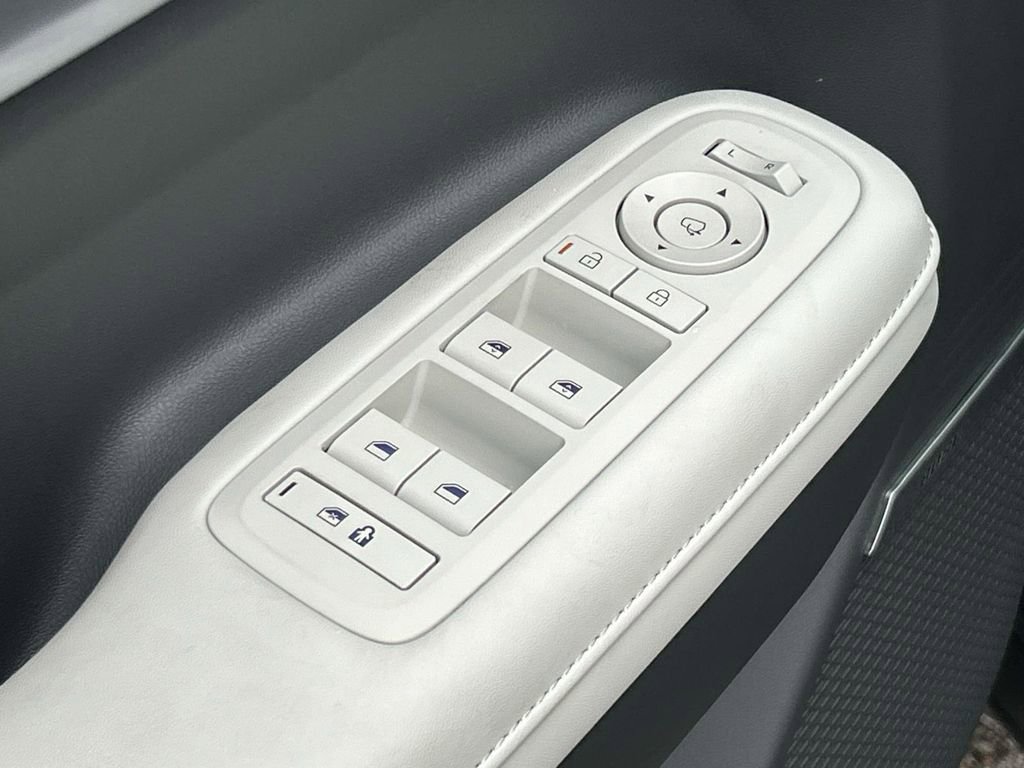 New 2026 Hyundai Santa Fe Limited image 19