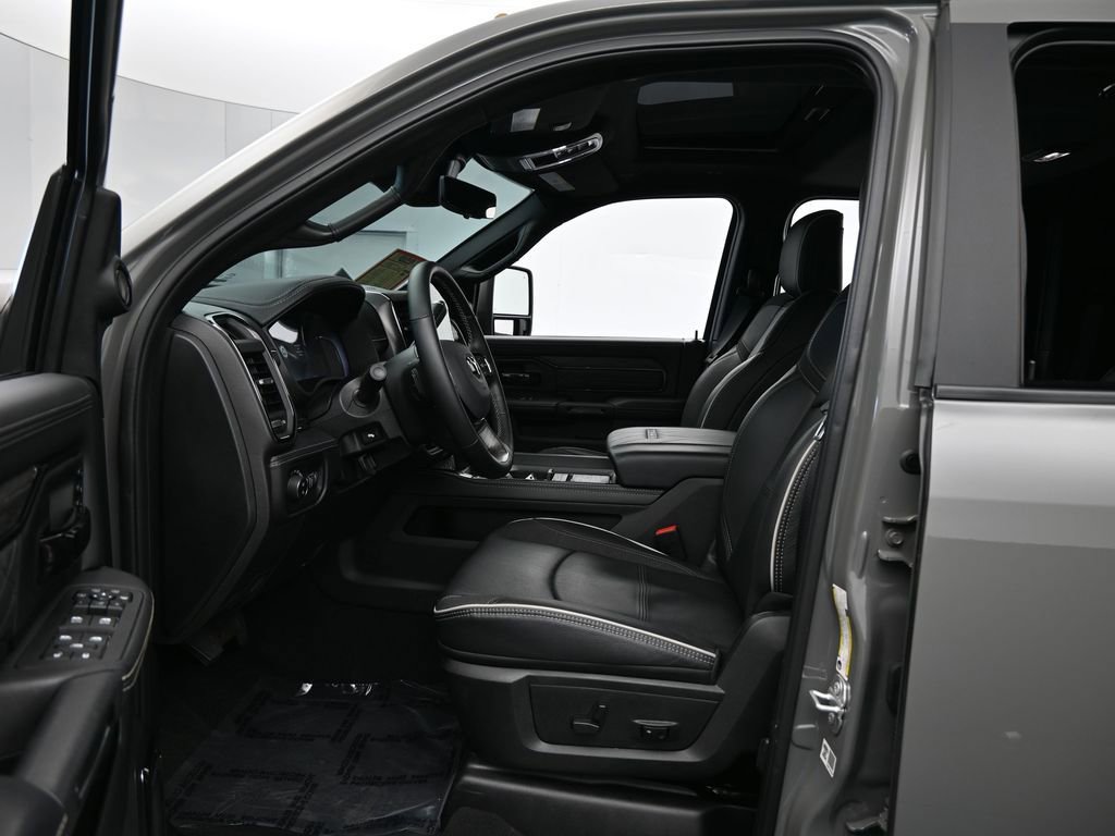 Used 2026 RAM 2500 Limited image 12