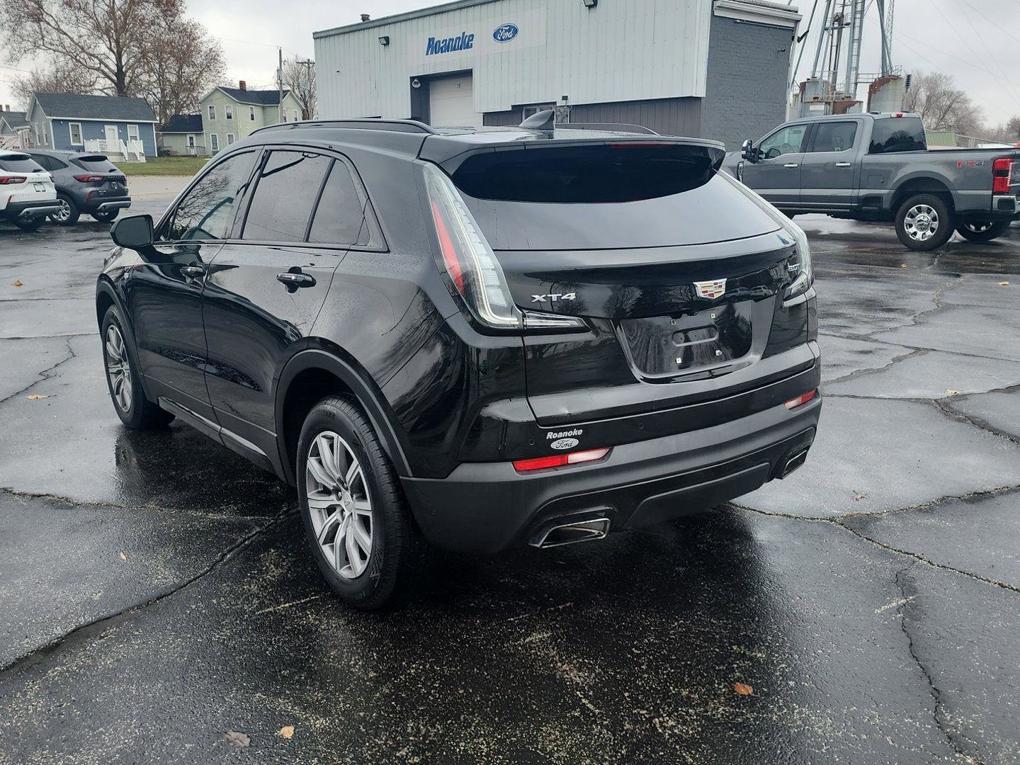 Used 2019 Cadillac XT4 Sport w/ Cold Weather Package image 5