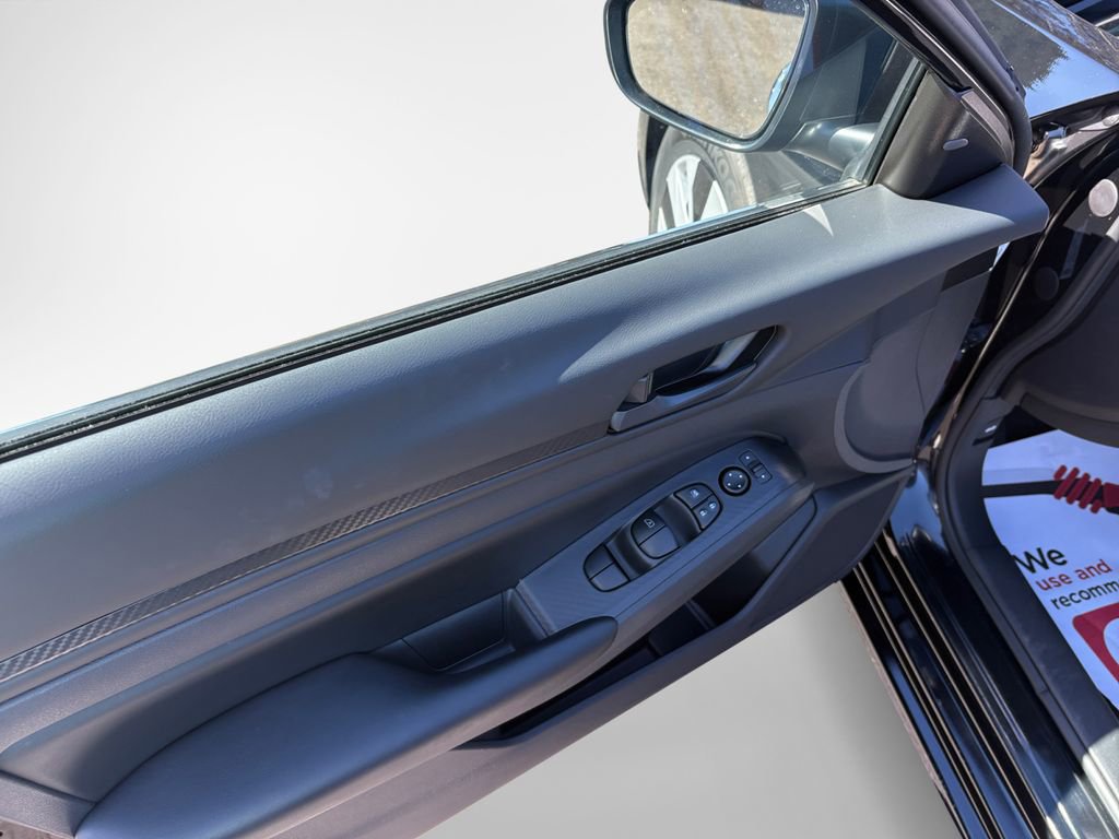 Used 2025 Nissan Altima 2.5 S image 14