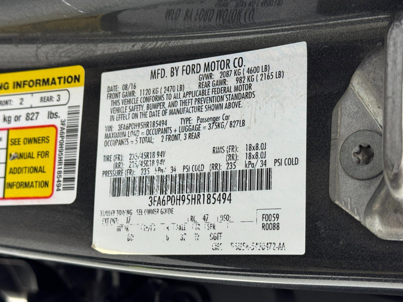 Used 2017 Ford Fusion SE w/ Fusion SE Technology Package image 39