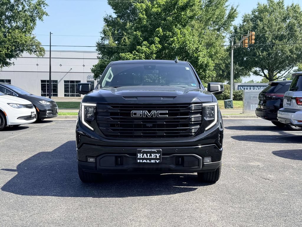 Used 2024 GMC Sierra 1500 Elevation w/ Elevation Premium Package AWD/4WD image 6